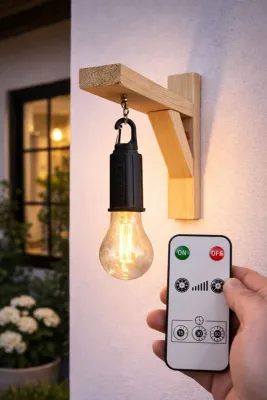 Ahşap Saksı Duvar Askısı Dahil Solar Kumandalı LED Ampul - Güneş Enerjili Ampul Lamba