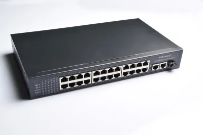 24+2 Port PoE Switch - 10/100